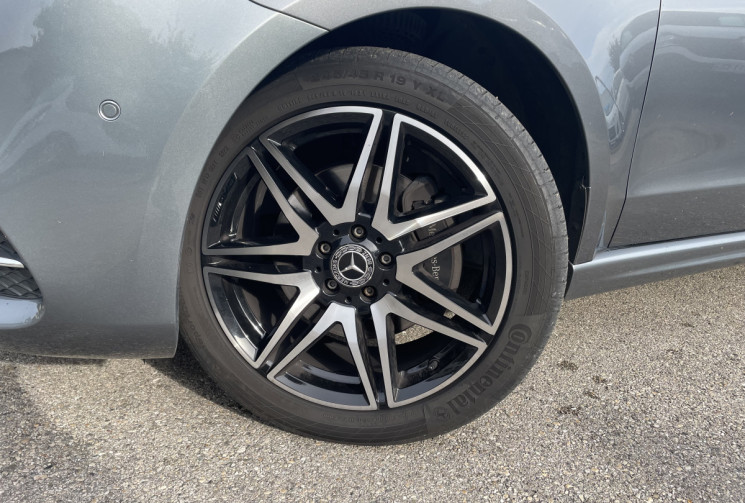 Mercedes CLASSE V 300 D / 239 CH / LONG AMG LINE