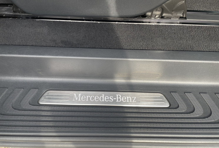 Mercedes CLASSE V 300 D / 239 CH / LONG AMG LINE