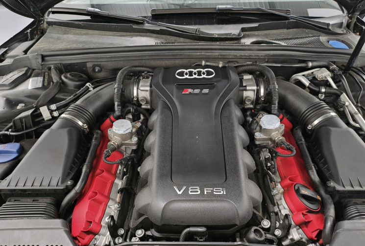 Audi RS5 V8 4.2 quattro s tronic 450 cv / TO / int carbone / B&O / ...