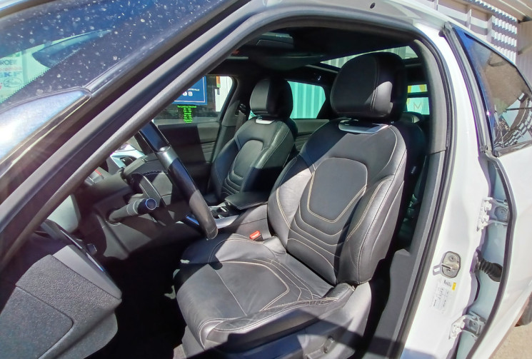 Citroën DS5 2.0 HDi FAP 200 Hybrid4 4x4 16V BMP6 163 SPORT CHIC 163