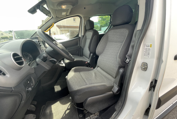 Citroën Berlingo 1.6 HDI / 100 CH / TPMR 5+1 FAUTEUIL ROULANT / MULTISPACE