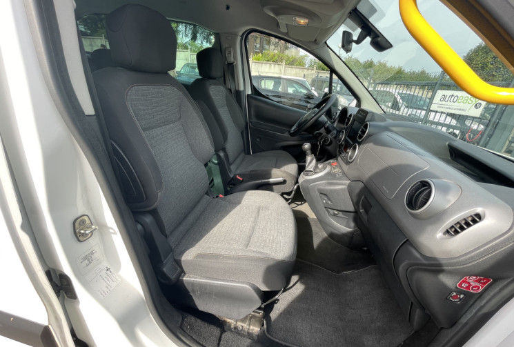 Citroën Berlingo 1.6 HDI / 100 CH / TPMR 5+1 FAUTEUIL ROULANT / MULTISPACE