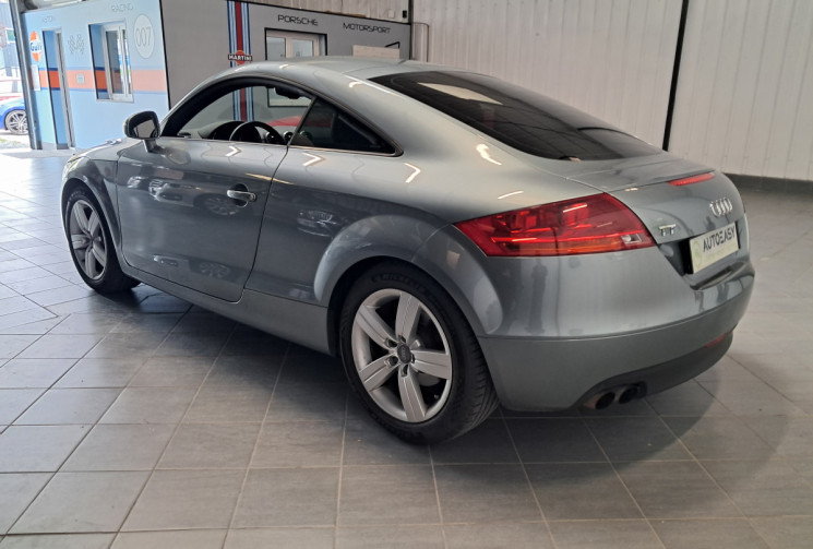 Audi TT  8J - 2.0 TFSI 200 CH - SUPERBE - SUIVI ENTRETIEN - GARANTIE -