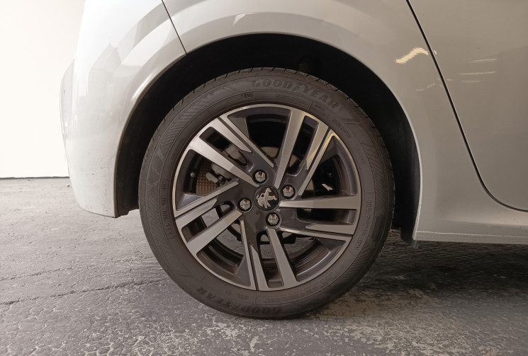 Peugeot 208 1.2 PT 100CV ALLURE BUSINESS CAMRA DE RECUL ATTELAGE SUIVI CONCESSION COMPLET