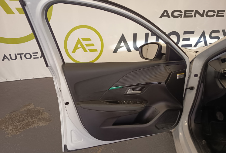Peugeot 208 1.2 PT 100CV ALLURE BUSINESS CAMERA DE RECUL ATTELAGE SUIVI CONCESSION