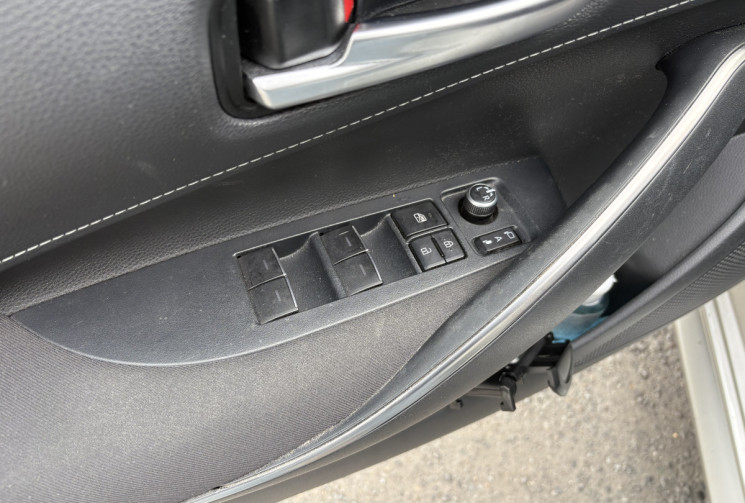 Toyota Corolla Touring Sports Dynamic 122 HSD * Caméra * Carplay * Entretien Complet Toyota