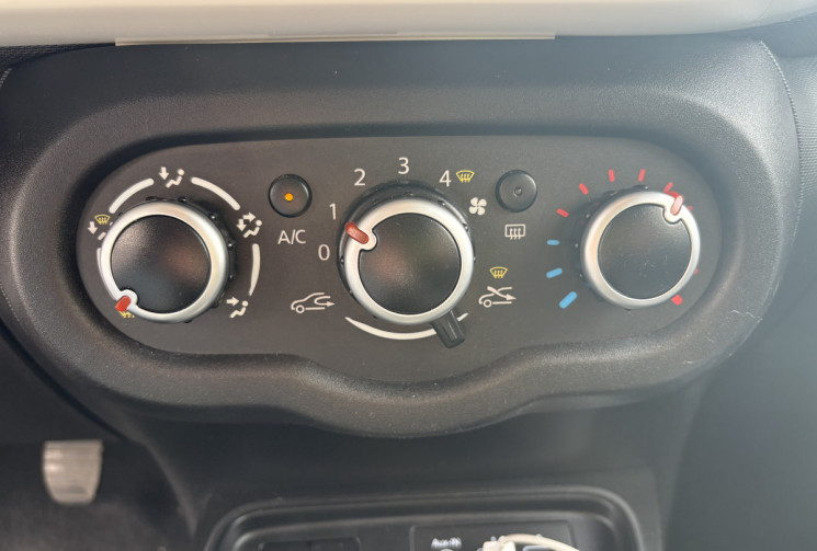 Renault Twingo INTENS 90cv * Caméra * Carplay * Cuir * Climatisation