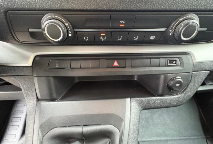 Peugeot TRAVELLER 2.0 HDI COMBI MOYEN 150 BUSINESS / 8 PLACES / CARPLAY / GARANTIE 12 MOIS