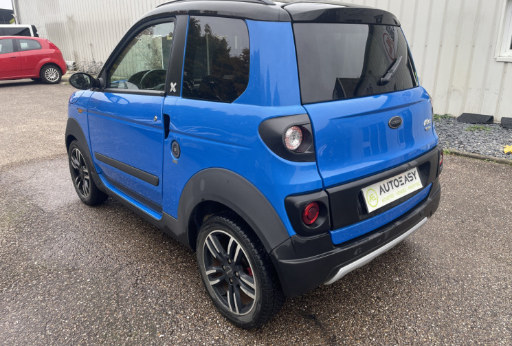 Microcar M.Go X DCI 1 cv / Barre de toit / Bleu métal / 1er Main / Sans Permis