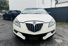 Lancia DELTA III 1.6 Multijet 120 Platino Toit ouvrant / siège alcantara / Attelage