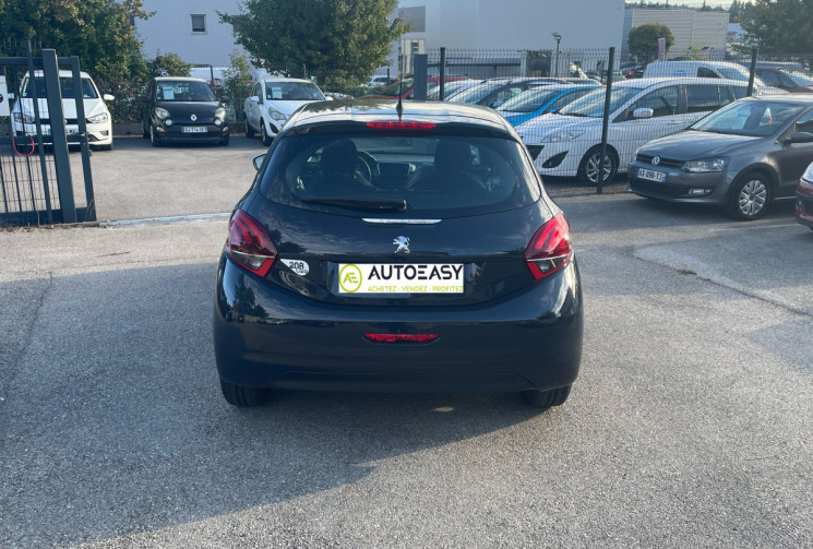 Peugeot 208 68 CH / LIKE 