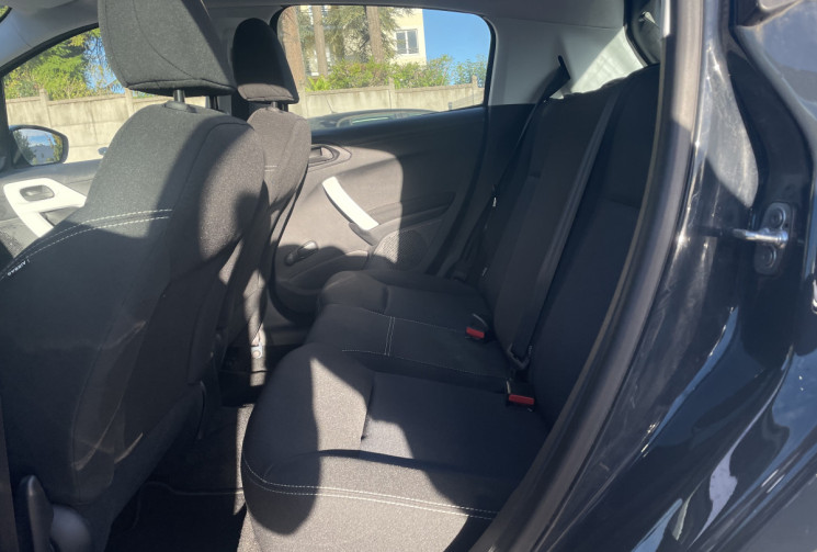 Peugeot 208 68 CH / LIKE 