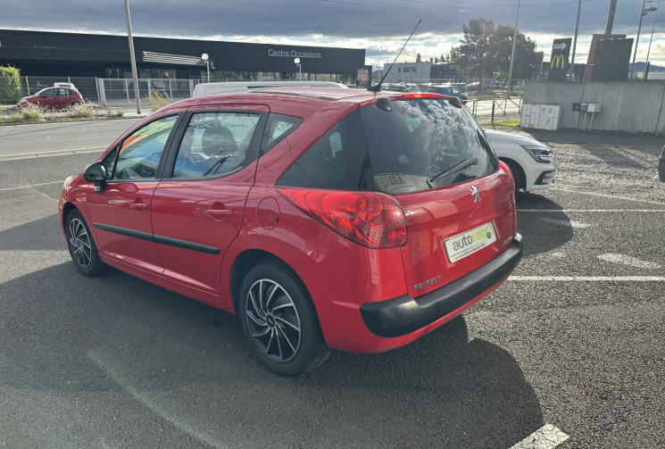 Peugeot 207 SW 1.6 HDi 16V 90 PREMIUM / DISTRI NEUVE