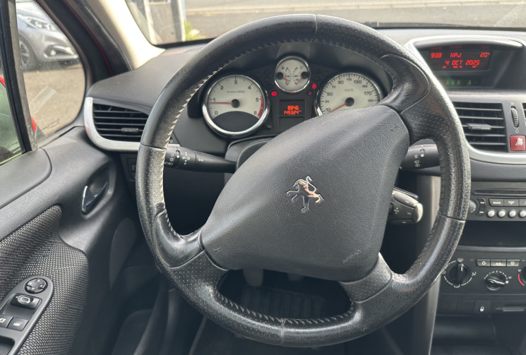 Peugeot 207 SW 1.6 HDi 16V 90 PREMIUM / DISTRI NEUVE