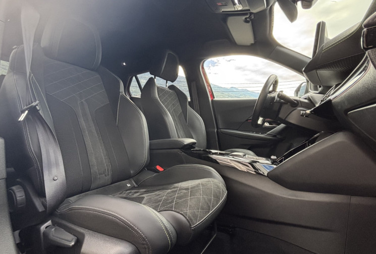 Peugeot 2008 GT II 1.5 BlueHDi 130 cv Boîte auto EAT8
