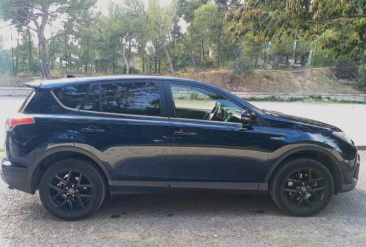 Toyota RAV4 Ph2 - HYBRIDE - 2.5L197CH - 2WD - BLAKC ED. - CUIR - CAMERA - TO - ATTELAGE