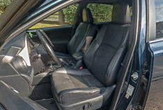 Toyota RAV4 Ph2 - HYBRIDE - 2.5L197CH - 2WD - BLAKC ED. - CUIR - CAMERA - TO - ATTELAGE