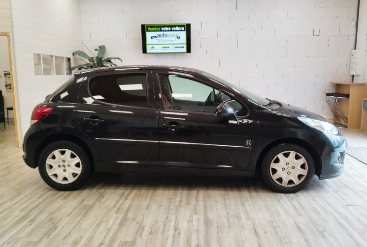 Peugeot 207 1.4 VTi 16V 95 cv EDITION 64 5P