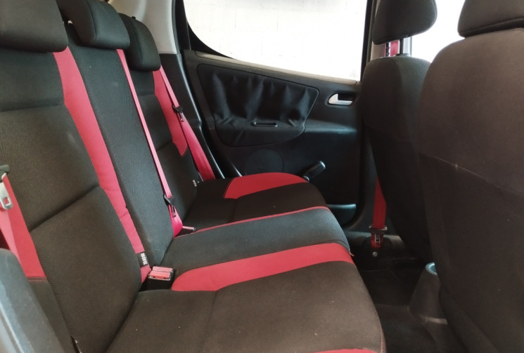Peugeot 207 1.4 VTi 16V 95 cv EDITION 64 5P