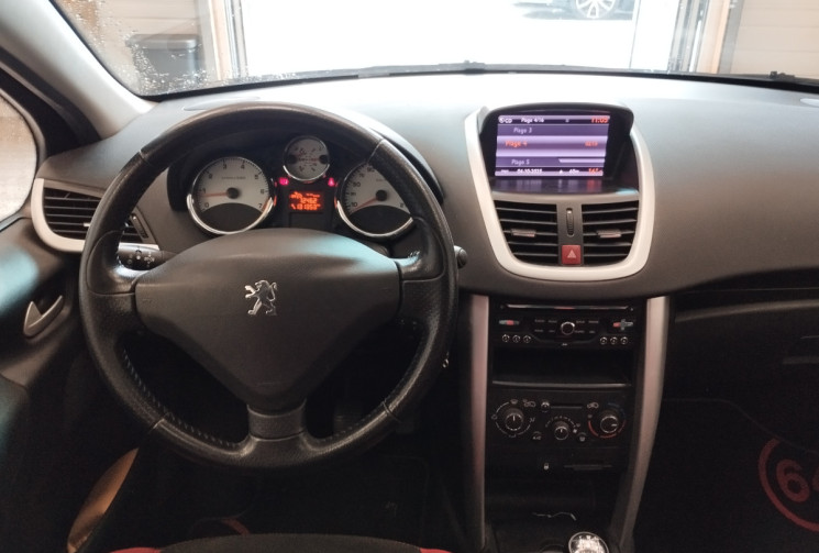 Peugeot 207 1.4 VTi 16V 95 cv EDITION 64 5P