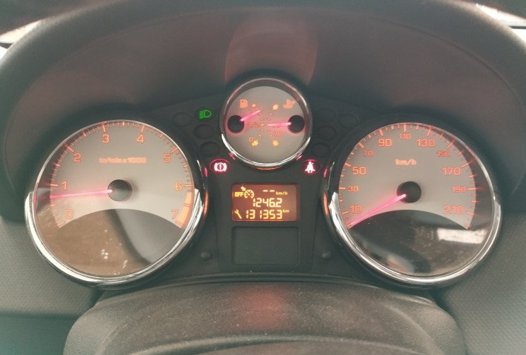 Peugeot 207 1.4 VTi 16V 95 cv EDITION 64 5P