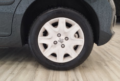 Peugeot 207 1.4 VTi 16V 95 cv EDITION 64 5P