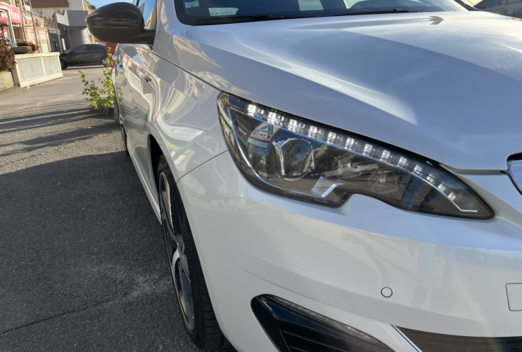 Peugeot 308 II GT 1.6 THP 205 cv