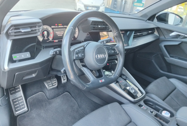Audi A3 SPORTBACK  IV 35 TDI 150 S LINE S Tronic 7 - Suivi Audi - Toit Ouvrant