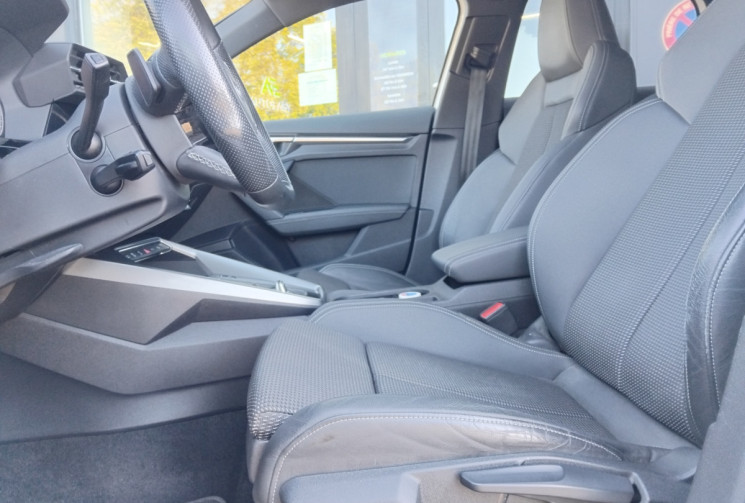 Audi A3 SPORTBACK  IV 35 TDI 150 S LINE S Tronic 7 - Suivi Audi - Toit Ouvrant