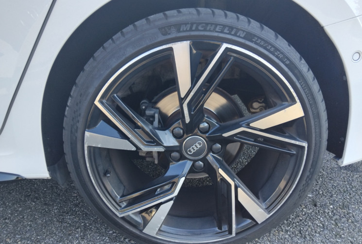 Audi A3 SPORTBACK  IV 35 TDI 150 S LINE S Tronic 7 - Suivi Audi - Toit Ouvrant