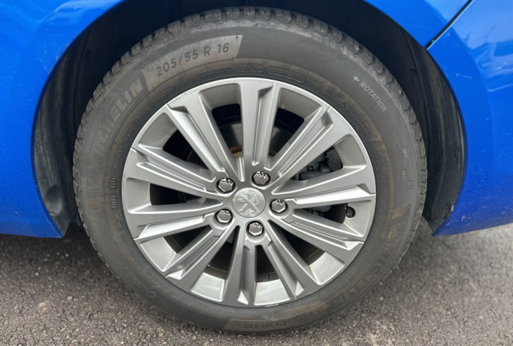 Peugeot 308 SW II SW 1.2 12V 130 cv Boîte auto