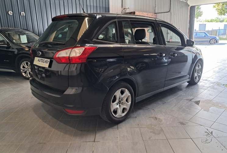 Ford GRAND C-MAX 1.6 TDCI 95 TREND 7PL - OPTIONS - ENTRETIEN - GARANTIE - Ford GRAND C-MAX 1.6 TDCI 95 TREND 7PL - OPTIONS - ENTRETIEN - GARANTIE -