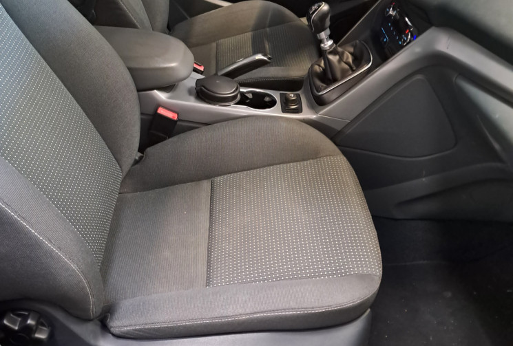 Ford GRAND C-MAX 1.6 TDCI 95 TREND 7PL - OPTIONS - ENTRETIEN - GARANTIE - Ford GRAND C-MAX 1.6 TDCI 95 TREND 7PL - OPTIONS - ENTRETIEN - GARANTIE -