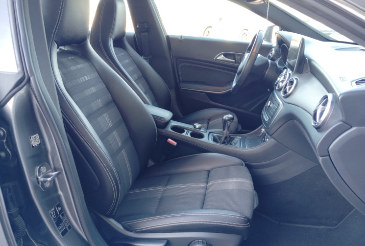 Mercedes CLA SHOOTING BRAKE  180 Fascination