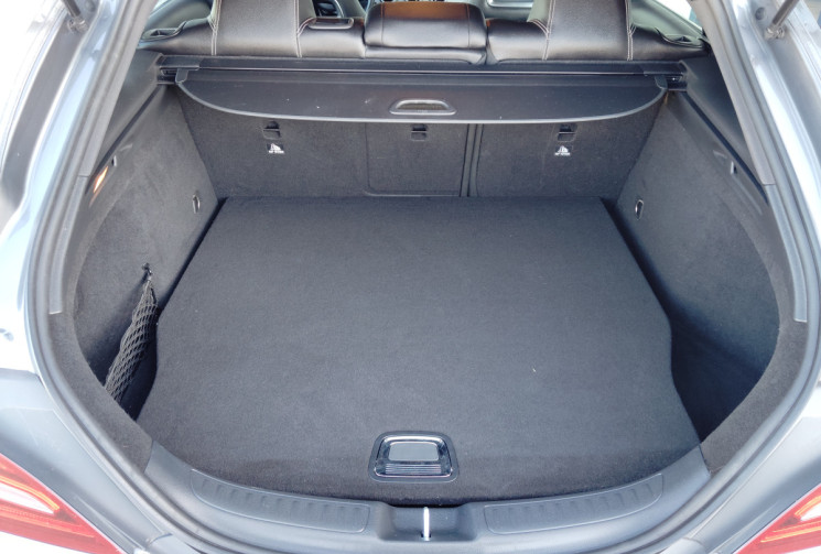 Mercedes CLA SHOOTING BRAKE  180 Fascination