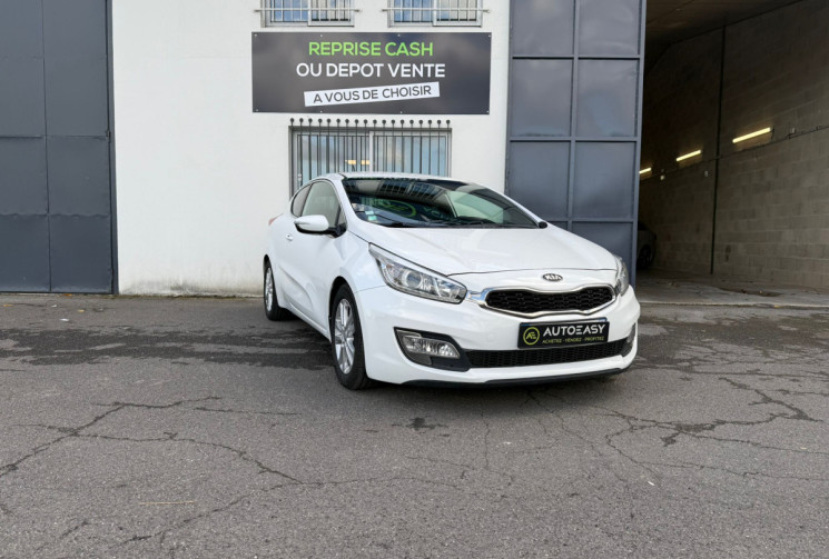 Kia ProCeed /Ceed 1.6 CRDI 110ch CARPLAY CAMERA DE RECUL Kia ProCeed /Ceed 1.6 CRDI 110ch CARPLAY CAMERA DE RECUL
