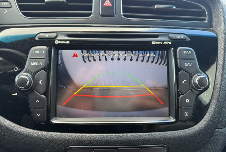 Kia ProCeed /Ceed 1.6 CRDI 110ch CARPLAY CAMERA DE RECUL Kia ProCeed /Ceed 1.6 CRDI 110ch CARPLAY CAMERA DE RECUL