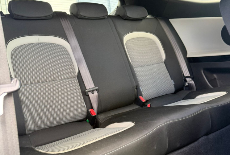 Kia ProCeed /Ceed 1.6 CRDI 110ch CARPLAY CAMERA DE RECUL Kia ProCeed /Ceed 1.6 CRDI 110ch CARPLAY CAMERA DE RECUL