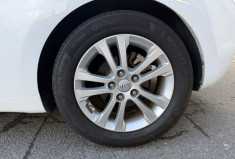 Kia ProCeed /Ceed 1.6 CRDI 110ch CARPLAY CAMERA DE RECUL Kia ProCeed /Ceed 1.6 CRDI 110ch CARPLAY CAMERA DE RECUL