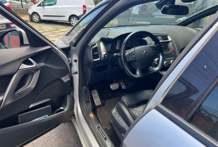 DS DS5  2.0 Blue HDi 200 Hybrid4 4X4 ETG6 S&S 163 cv Boîte auto