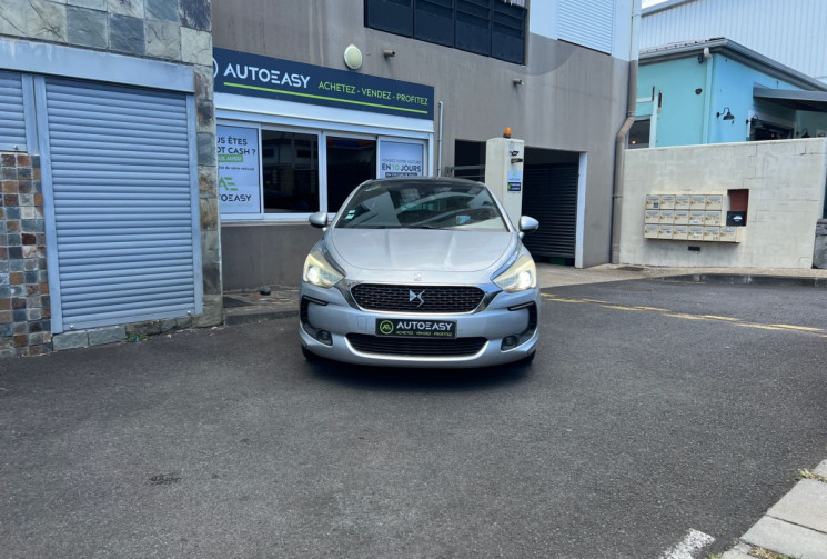 DS DS5  2.0 Blue HDi 200 Hybrid4 4X4 ETG6 S&S 163 cv Boîte auto