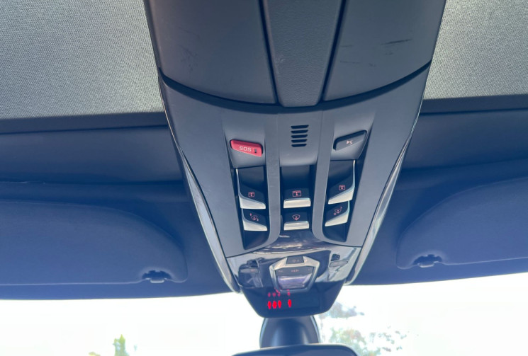 DS DS5  2.0 Blue HDi 200 Hybrid4 4X4 ETG6 S&S 163 cv Boîte auto