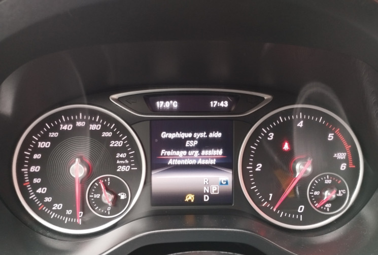 Mercedes Classe A (W176) II 200D 2.2 136 Sport Edition 7G-DCT