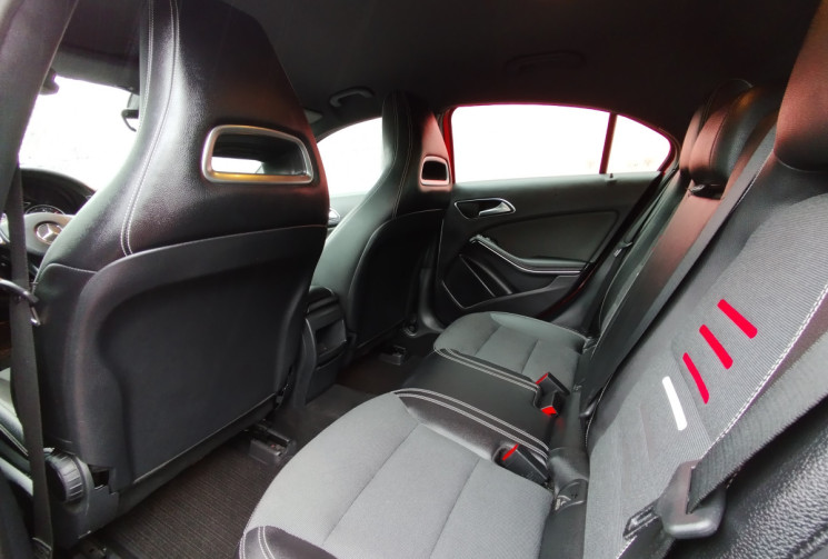 Mercedes Classe A (W176) II 200D 2.2 136 Sport Edition 7G-DCT