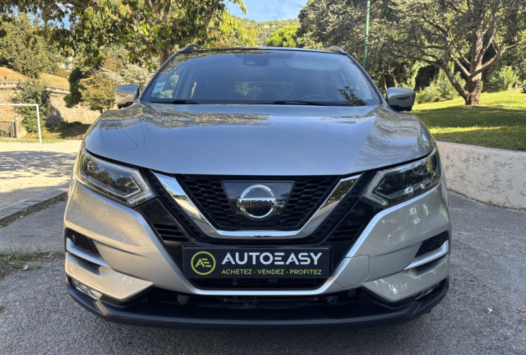 Nissan Qashqai Phase 2 - Tekna 1.6 dCi 2WD 130 cv TOIT PANORAMIQUE - ATTELAGE - SIEGE CHAUFFANT