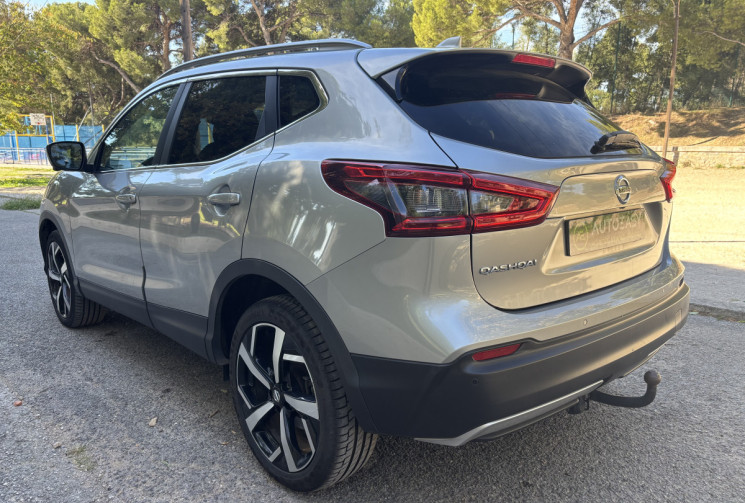 Nissan Qashqai Phase 2 - Tekna 1.6 dCi 2WD 130 cv TOIT PANORAMIQUE - ATTELAGE - SIEGE CHAUFFANT