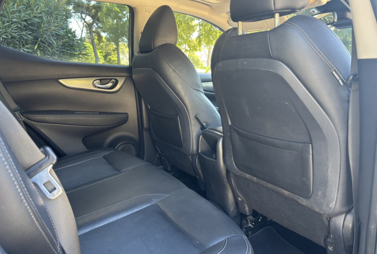 Nissan Qashqai Phase 2 - Tekna 1.6 dCi 2WD 130 cv TOIT PANORAMIQUE - ATTELAGE - SIEGE CHAUFFANT