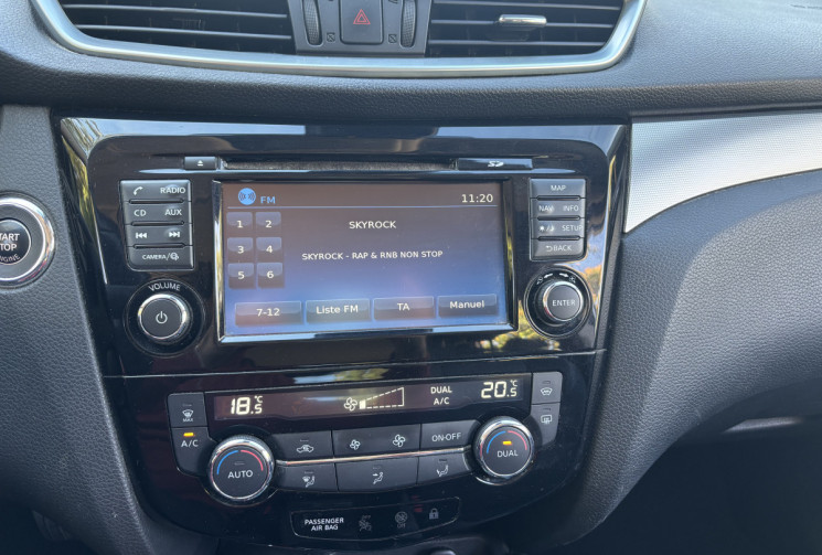 Nissan Qashqai Phase 2 - Tekna 1.6 dCi 2WD 130 cv TOIT PANORAMIQUE - ATTELAGE - SIEGE CHAUFFANT