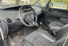 Renault Grand Espace IV 2.0 DCI / Boite Auto / 7 Places / Toit panoramique / Crochet d'attelage 