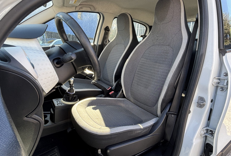 Renault Twingo III 0.9 TCe 90 Ch Zen